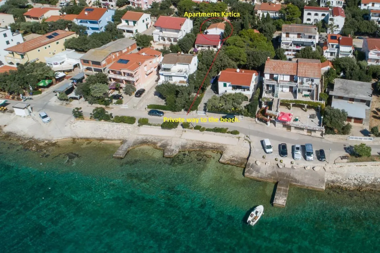 Apartments Katica Mandre Kroatien